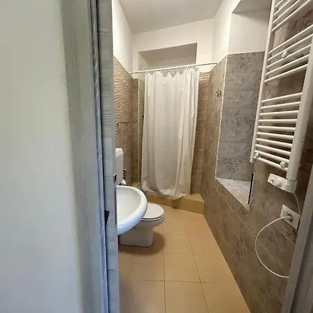 Gasthof L'affaire Du Collier Bergamo