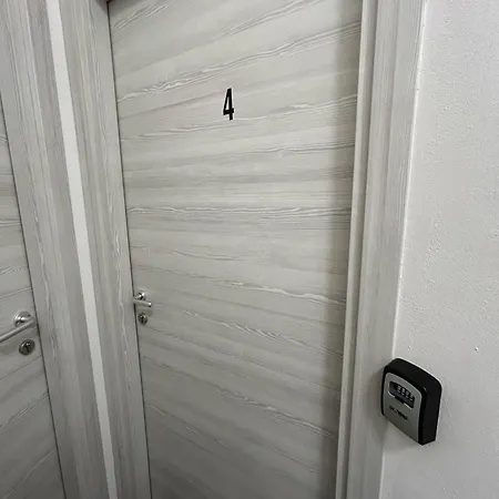 L'affaire Du Collier *