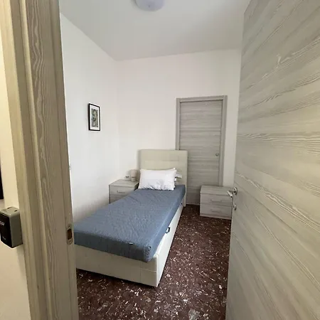 L'affaire Du Collier * Bergamo