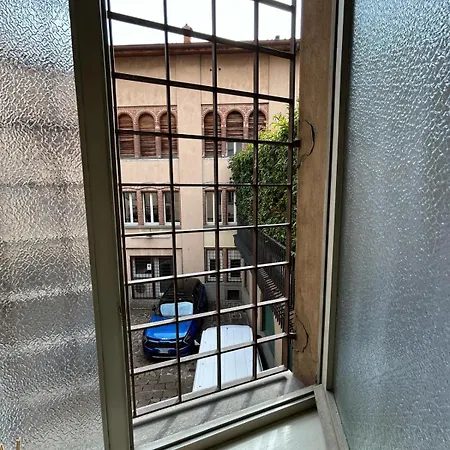 L'affaire Du Collier Gasthof Bergamo