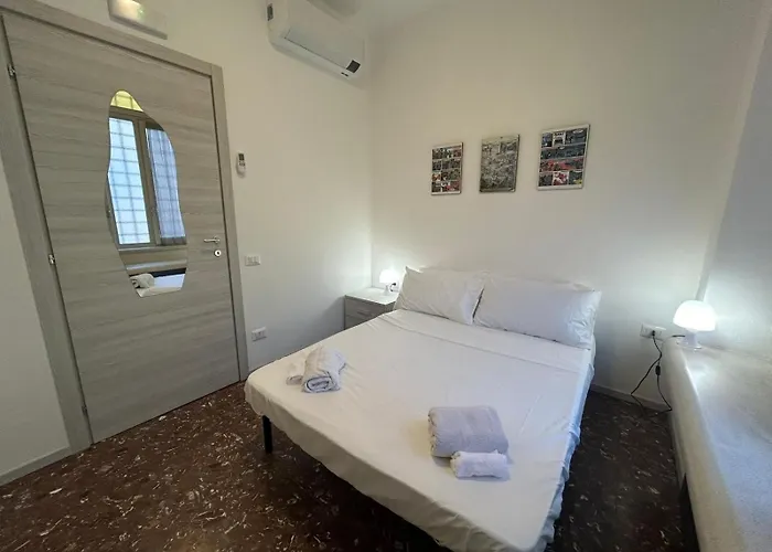 L'affaire Du Collier *