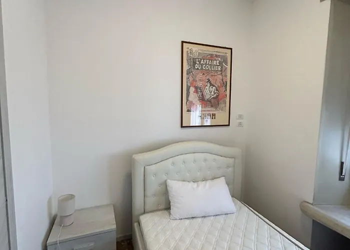 L'affaire Du Collier Pensión