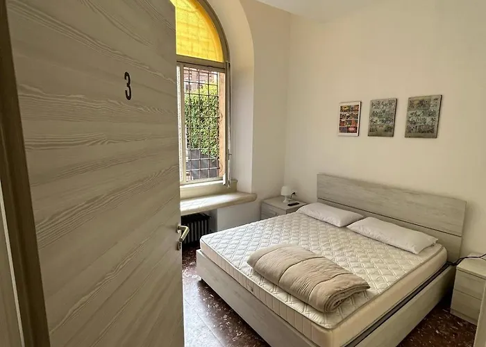 L'affaire Du Collier * Bergamo