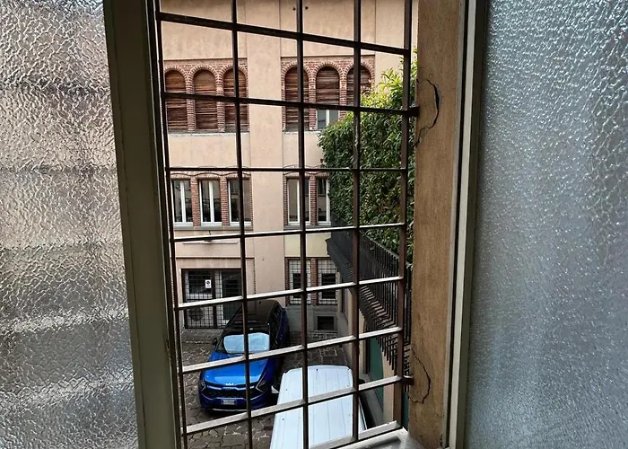 L'affaire Du Collier Pensión Bérgamo