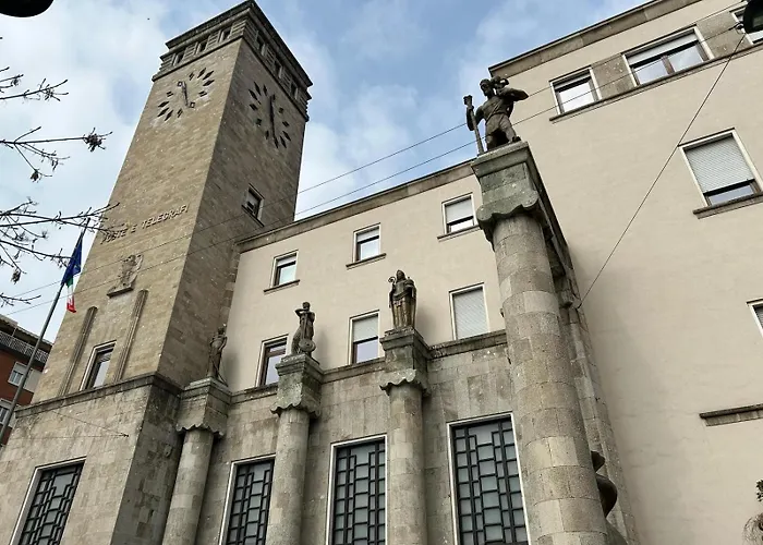 Gasthuis L'affaire Du Collier *