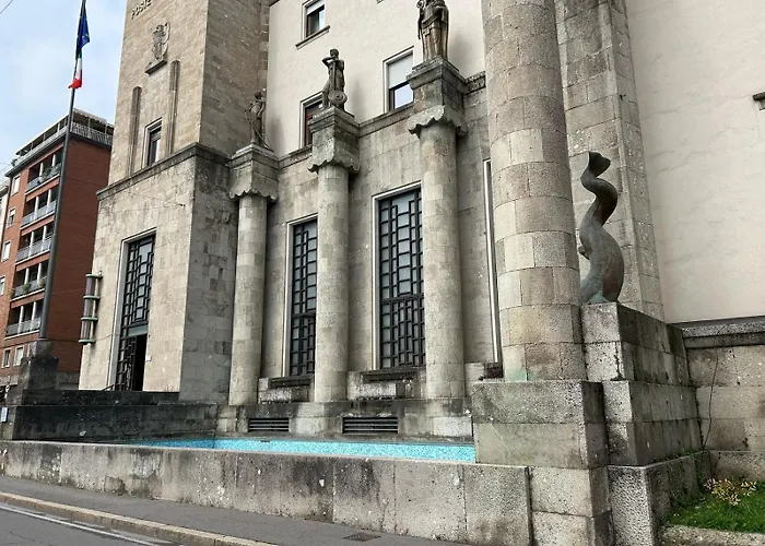 L'affaire Du Collier *