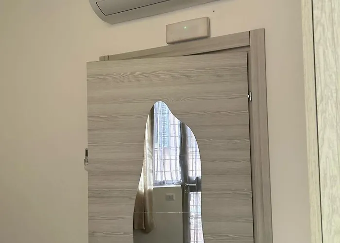 L'affaire Du Collier Pensión *